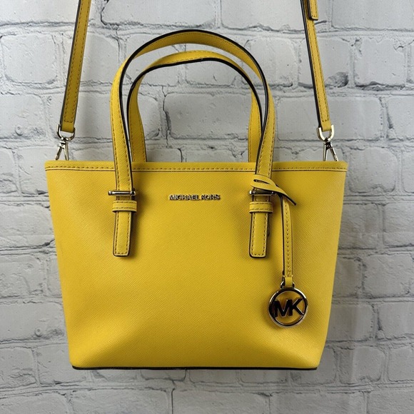 MICHAEL KORS JET SET TRAVEL‎ XS CARRYALL TOTE CONVERTIBLE SHOULDER BAG YELLOW - Picture 1 of 10
